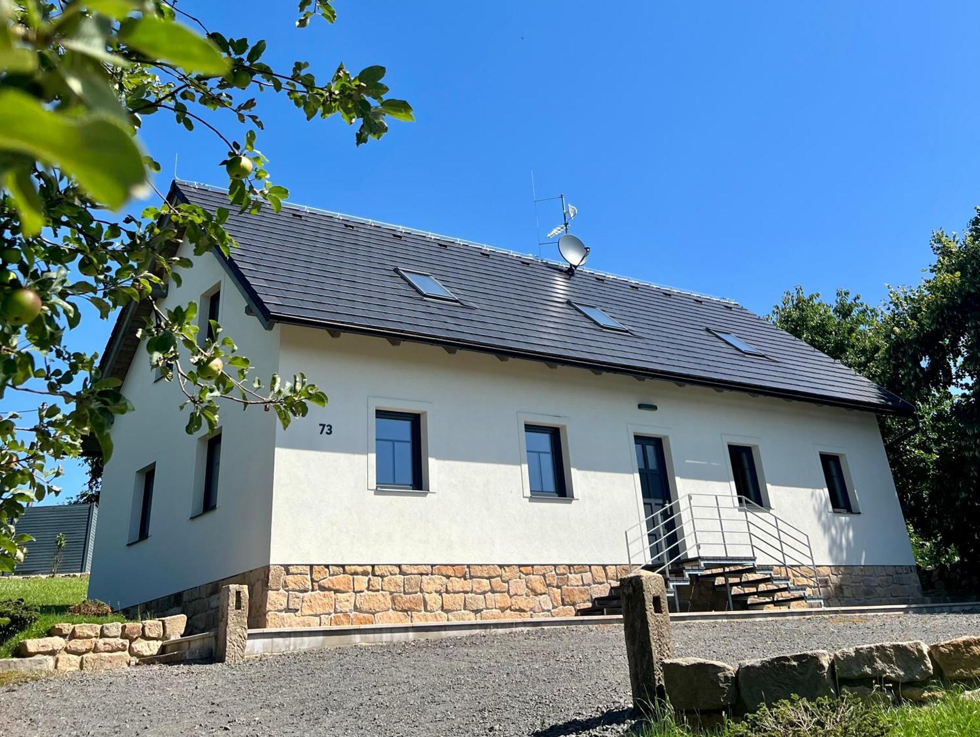 Ubytovani Pod Troskami Rovensko pod Troskami Zewnętrze zdjęcie